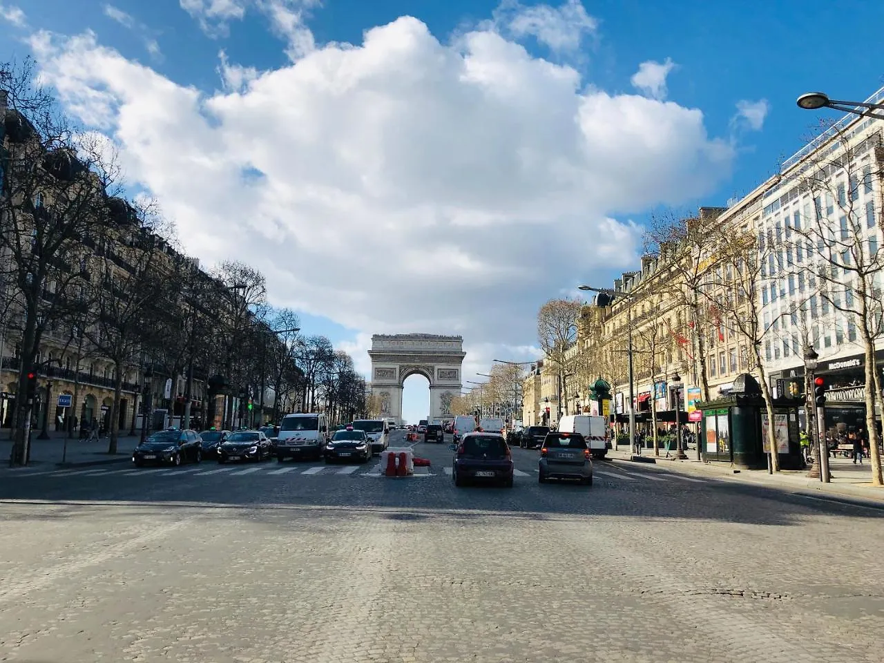 Apartment Arc De Triomphe - Foch Palace *