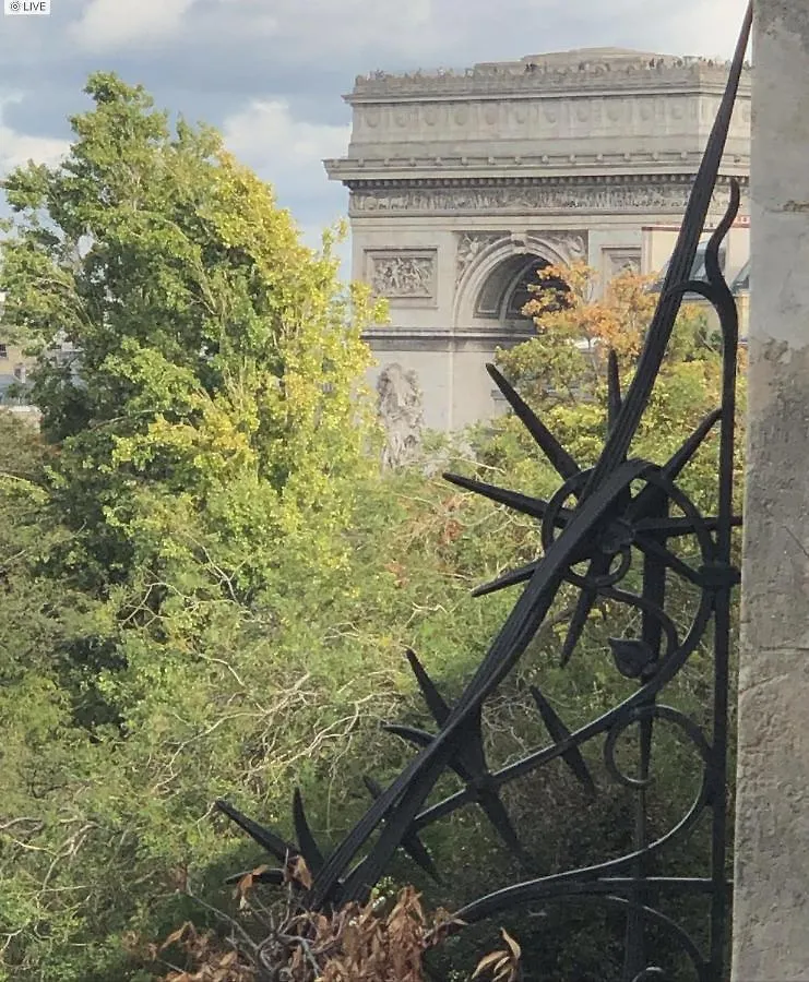 Arc De Triomphe - Foch Palace Апартаменты *